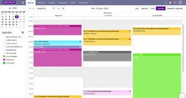 Des vues adaptées du calendrier (par agenda) permettent de facilement voir qui est disponible.